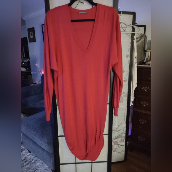 Alexander McQueen Red Cashmere and Silk Sweater Size Medium - Picture 2 of 7